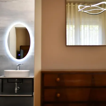 Nicolaus Hidden Gem *