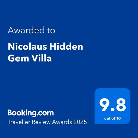 Nicolaus Hidden Gem 펜션 Shkodër