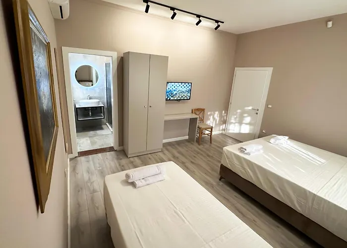 Nicolaus Hidden Gem *