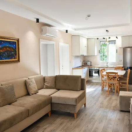 Nicolaus Hidden Gem Сasa de vacaciones *